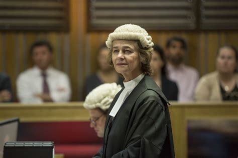 How accurate are the court scenes in Broadchurch series two? - Radio Times