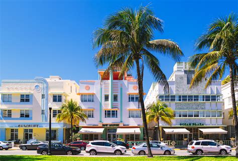 Miami Beach: an icon of Art Deco and bling