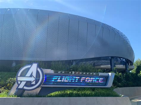 PHOTOS, VIDEO: Ride ‘Avengers Assemble Flight Force’ Roller Coaster ...