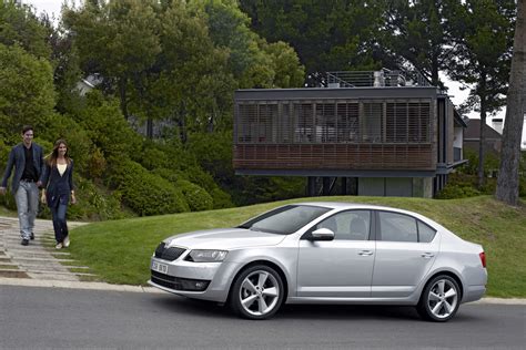 2013 SKODA Octavia - HD Pictures @ carsinvasion.com