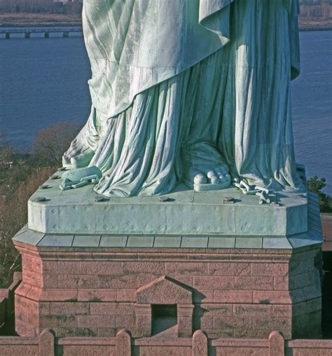 Statue of Liberty NM on Twitter: "#DYK Lady Liberty is stepping forward? The statue's raised ...