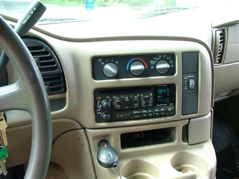 2001 Chevrolet Astro - Interior Pictures - CarGurus