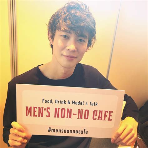 @MENSNONNO: 「メンズノンノカフェ」今日も元気に営業中。ハッシュタグ「#mensnonnocafe」をつけた、来店報告の投稿お待ちしてます！ #宮沢氷魚 #鈴木仁 #メンズノ ...