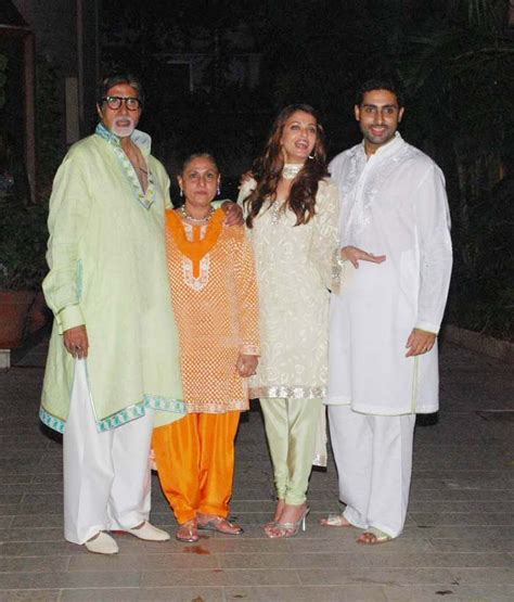 Amitabh Bachchan BigB: Amitabh Bachchan with Family