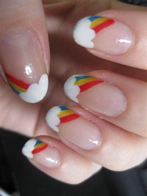 30+ Pretty Cool Rainbow Nail Art Designs | EntertainmentMesh