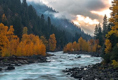 Fall Colors in Washington | Landscape Photography - Jonathan Yu