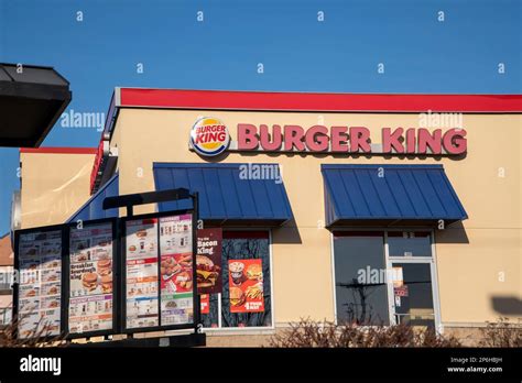 Lansing, Kansas. Exterior of Burger King fast food restaurant showing ...