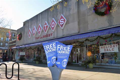 Free Parking in Middletown on Small Business Saturday | Middletown, CT ...