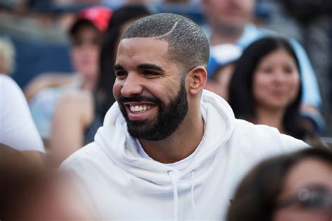 Drake Revealed His 2 Favorite Songs From His Discography, and They're ...