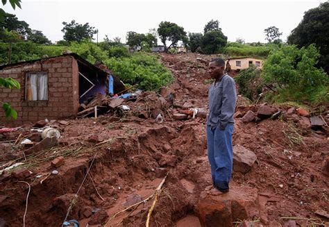 Deadly floods and mudslides in South Africa | Daily Sabah