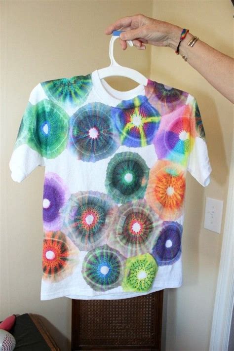 finished tshirt Sharpie T Shirts, Sharpie Tie Dye, Paint Shirts, Fabric Paint Shirt, Sharpie ...