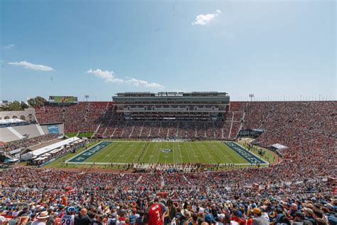 The Rams Last Stand at LA Memorial Coliseum - Football Stadium Digest