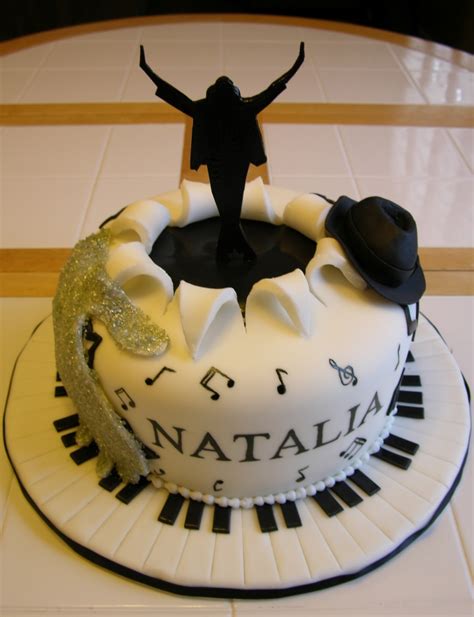 Michael Jackson Birthday Cake - CakeCentral.com