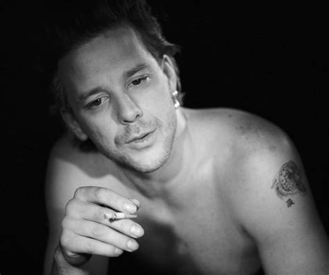 tachdityhygi blog: mickey rourke young