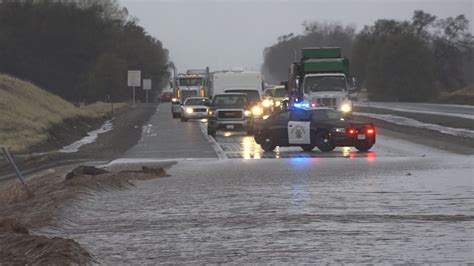 Flooding near Chico halts traffic on Highway 99, closures in effect | abc10.com