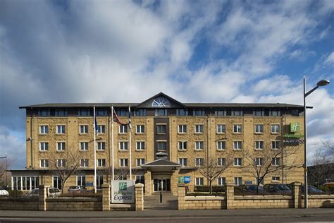 Holiday Inn Express Edinburgh - Leith Waterfront, an IHG Hotel in Edinburgh | Best Rates & Deals ...