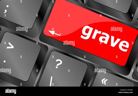 grave button on computer pc keyboard key Stock Photo - Alamy