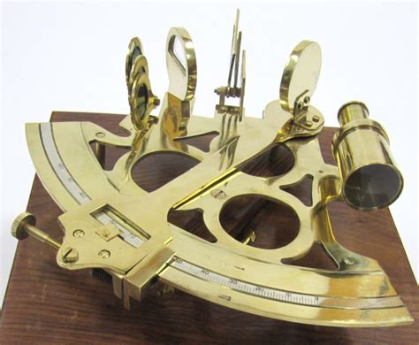 Robin's Dockside Shop - 9" Brass Sextant