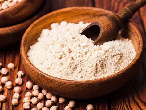 Gram Flour (Besan): Nutritional Health Benefits & Recipes - Boldsky.com