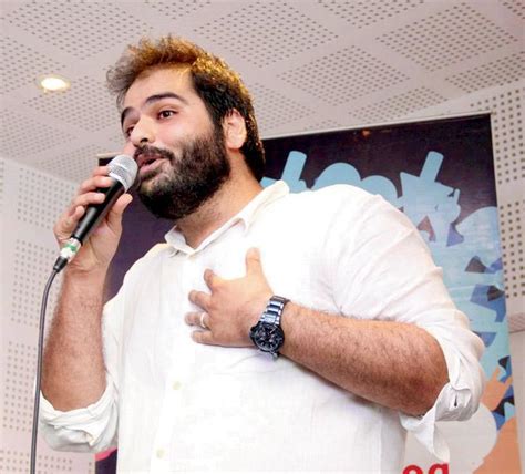 Stand-up comic Kunal Kamra gets death threats online