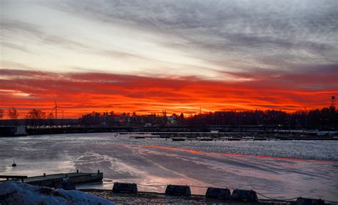 Sunset in Vaasa | 2016-12-22_15-36-16 Auringonlasku Vaasassa… | Flickr