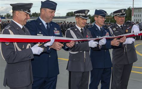 Łask AB runway reopens, increases US, Polish military abilities in ...