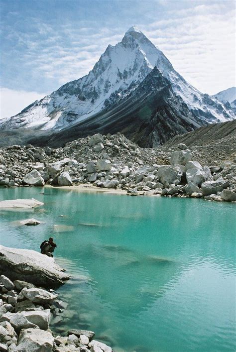 This is a pic in the #IndianHimalayas close to the source of the Ganges River. Cool! Amazing ...