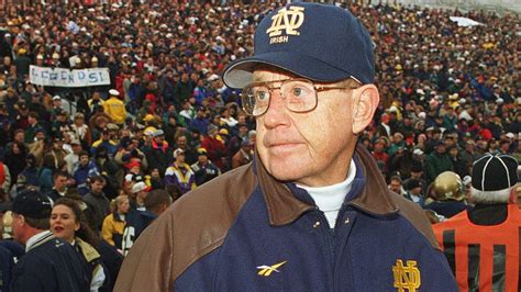 Daily Beast apologizes, admits former Notre Dame football coach Lou Holtz never called ...