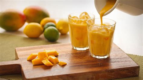 HEALTH BENEFITS OF MANGO JUICE AND ITS PROPERTIES