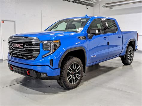 New 2024 GMC Sierra 1500 AT4 4WD Crew Cab 147 Crew Cab Pickup in ...