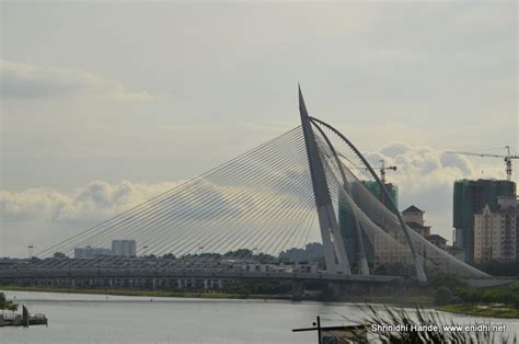 Seri Wawasan Bridge, Putrajaya, Malaysia - eNidhi India Travel Blog