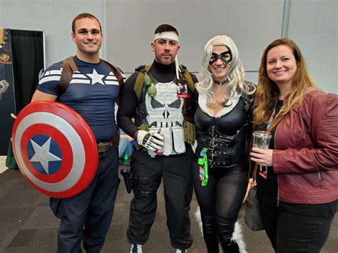 All the Best Cosplay at New York Comic Con 2019 - TV Guide