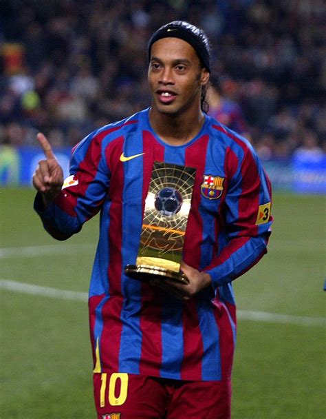 🇧🇷 ronaldinho in 2005: fifa world player of the year 🏆 ballon d'or ...