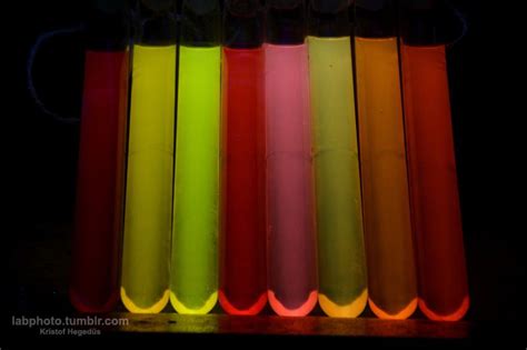 Pictures from an organic chemistry laboratory | Organic dyes, Organic chemistry, Organic