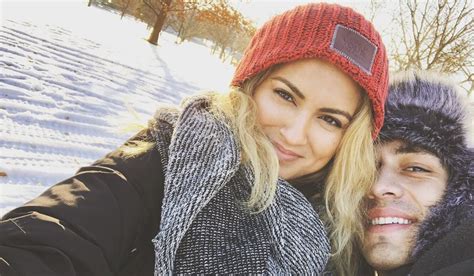 Tori Kelly Marries Basketball Player André Murillo | ExtraTV.com