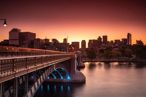 Top 2 Photo Spots at Longfellow Bridge in 2024