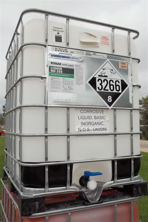 HazMat Labels, Markings, and Placards on an Intermediate Bulk Container - Daniels Training Services