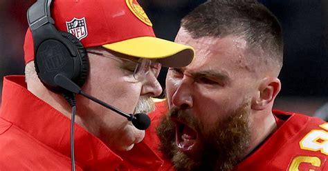 Travis Kelce Screaming At Andy Reid Becomes The Most Intense New Meme - Wonchecd.com