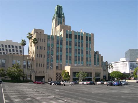 The Most Iconic Buildings In Los Angeles - Trendzer