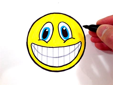 Smiley Face Drawn | Free download on ClipArtMag