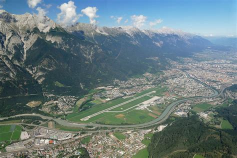 Challenging But Stunning: Innsbruck Airport & Its Mountainous Approach