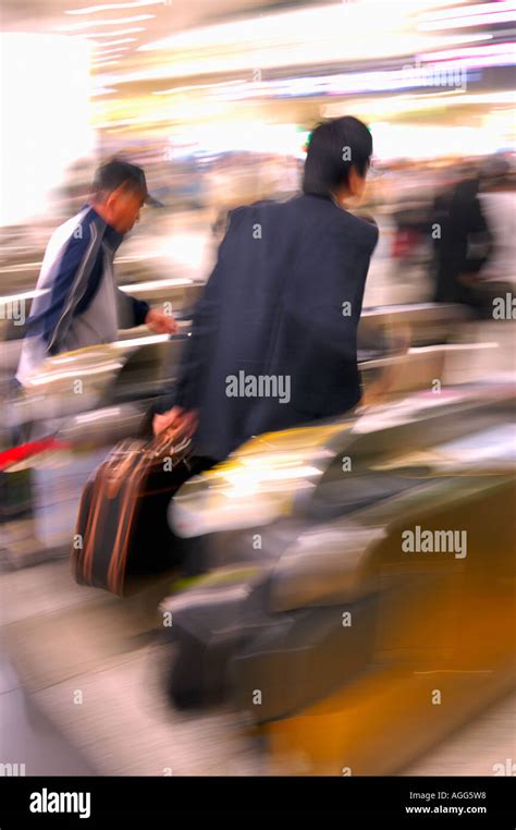 rush hour in subway station, Tokyo, Japan Stock Photo - Alamy