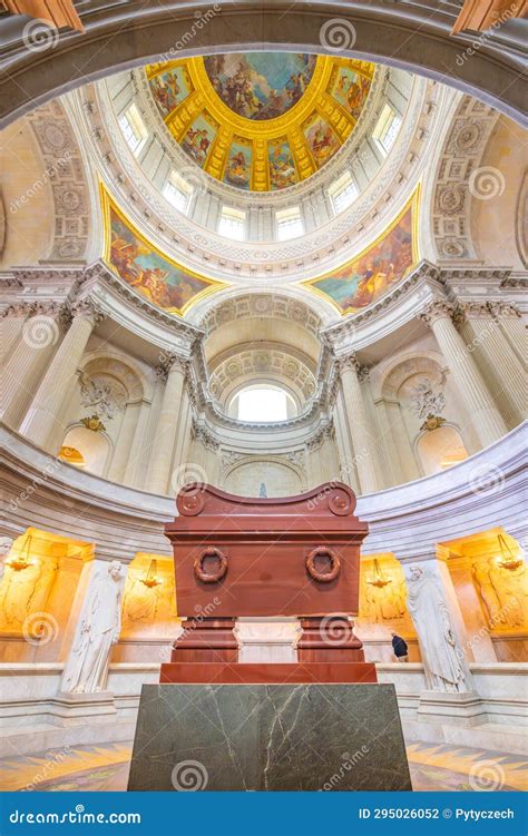 Tomb of Napoleon at Les Invalides Stock Photo - Image of military ...