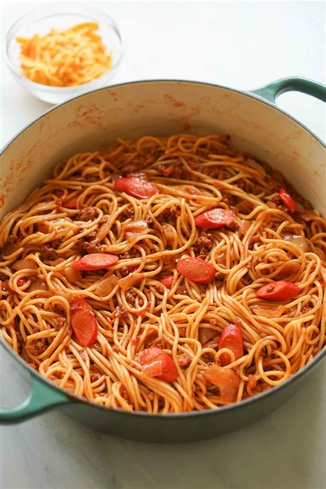 Filipino Spaghetti Recipe with Sweet Spaghetti Sauce