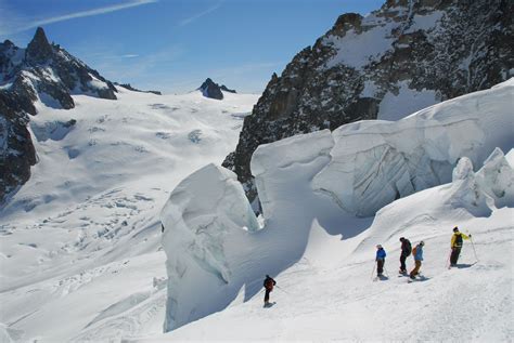 Skiing the Vallée Blanche Glacier in Chamonix Mont Blanc