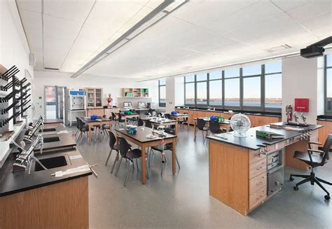 Battery Park City School, PS/IS 276 - Portfolio - Dattner Architects