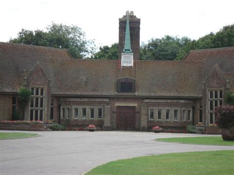 Medway Crematorium | Medway, Luton, Bluebells