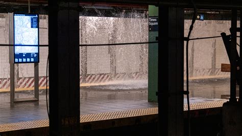 Water Main Break in Midtown Manhattan Floods Subway System - The New York Times