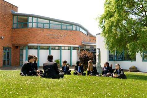 Mary Immaculate High School receives glowing inspection report