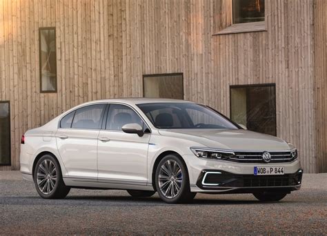 El Volkswagen Passat tendrá una nueva generación unificada para todo el ...